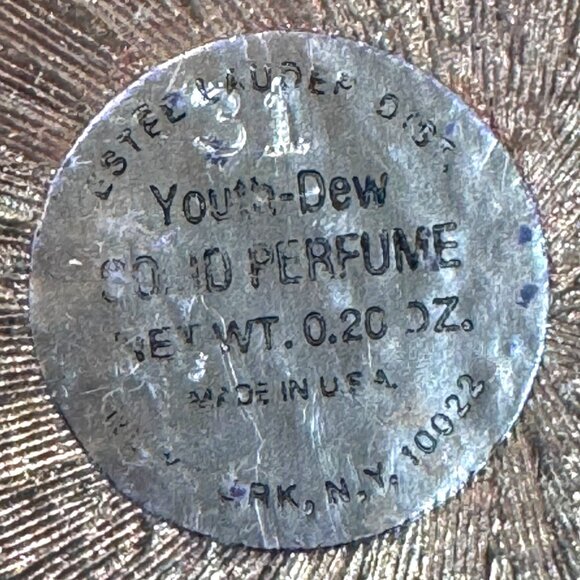 Vintage Estee Lauder Solid Perfume Compact Carved Coral Pansies Sea Jewel No Box - Picture 3 of 12